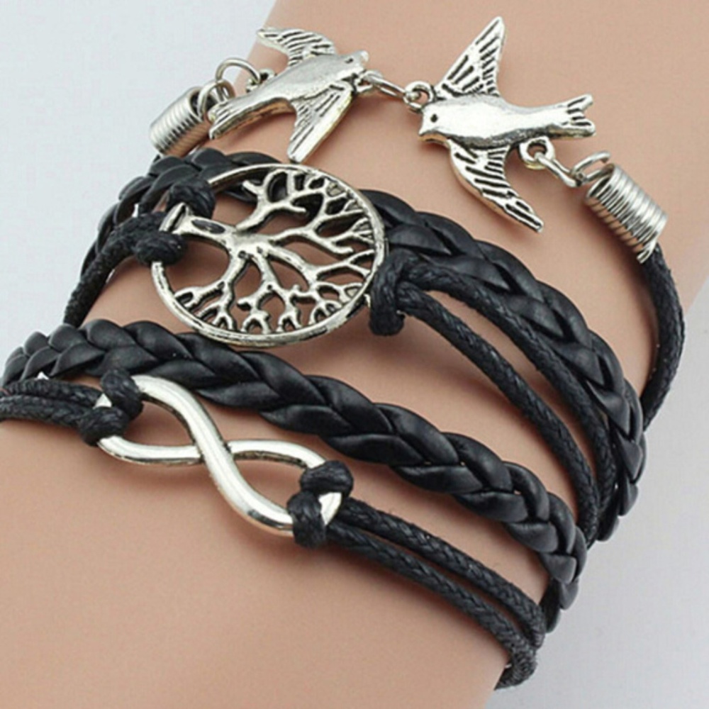 5 Bracelets - Picture 1 of 1